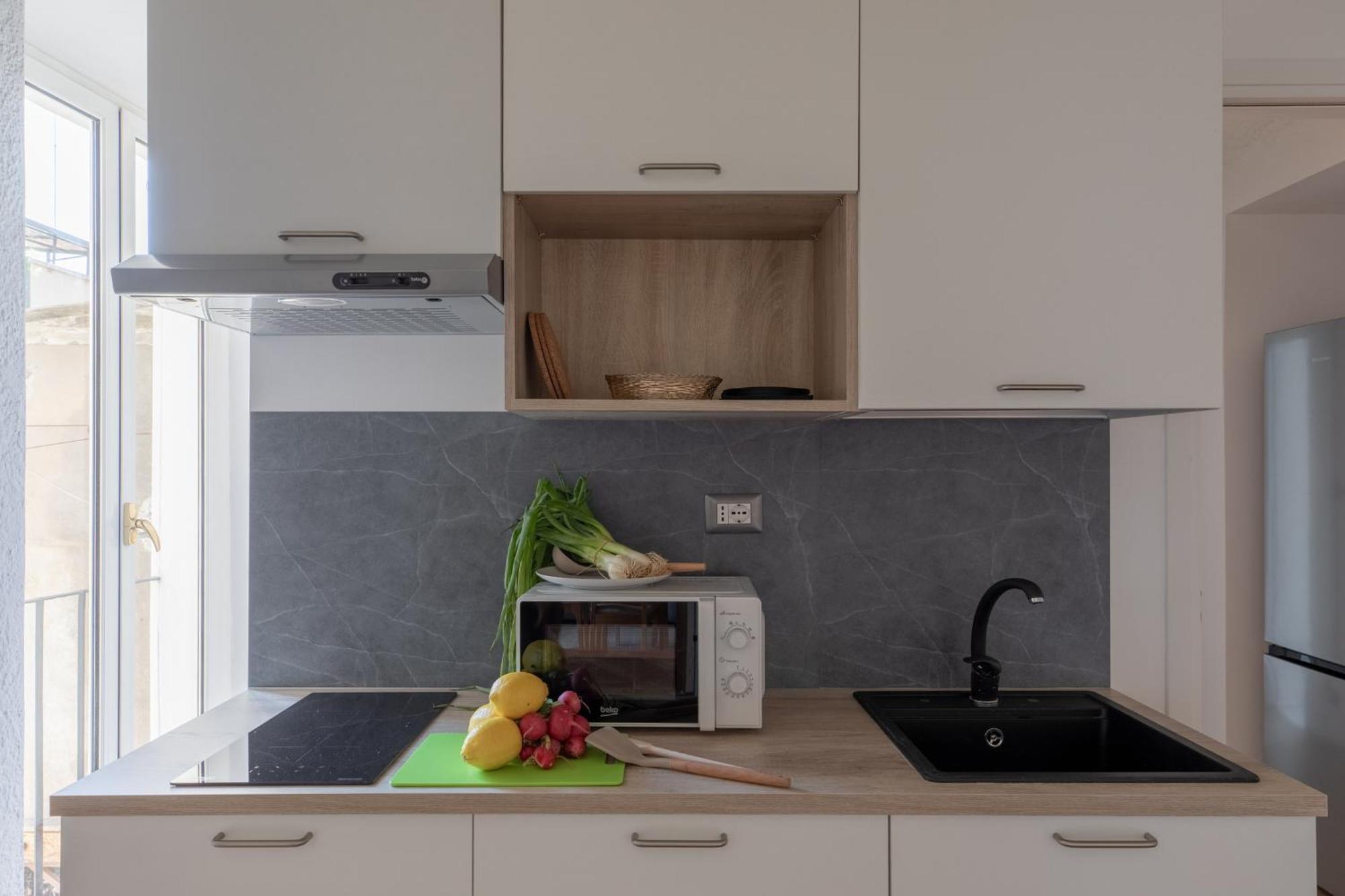 Iflat Bright Brand New 3-Bedroom Apt In Monti Рим Екстериор снимка
