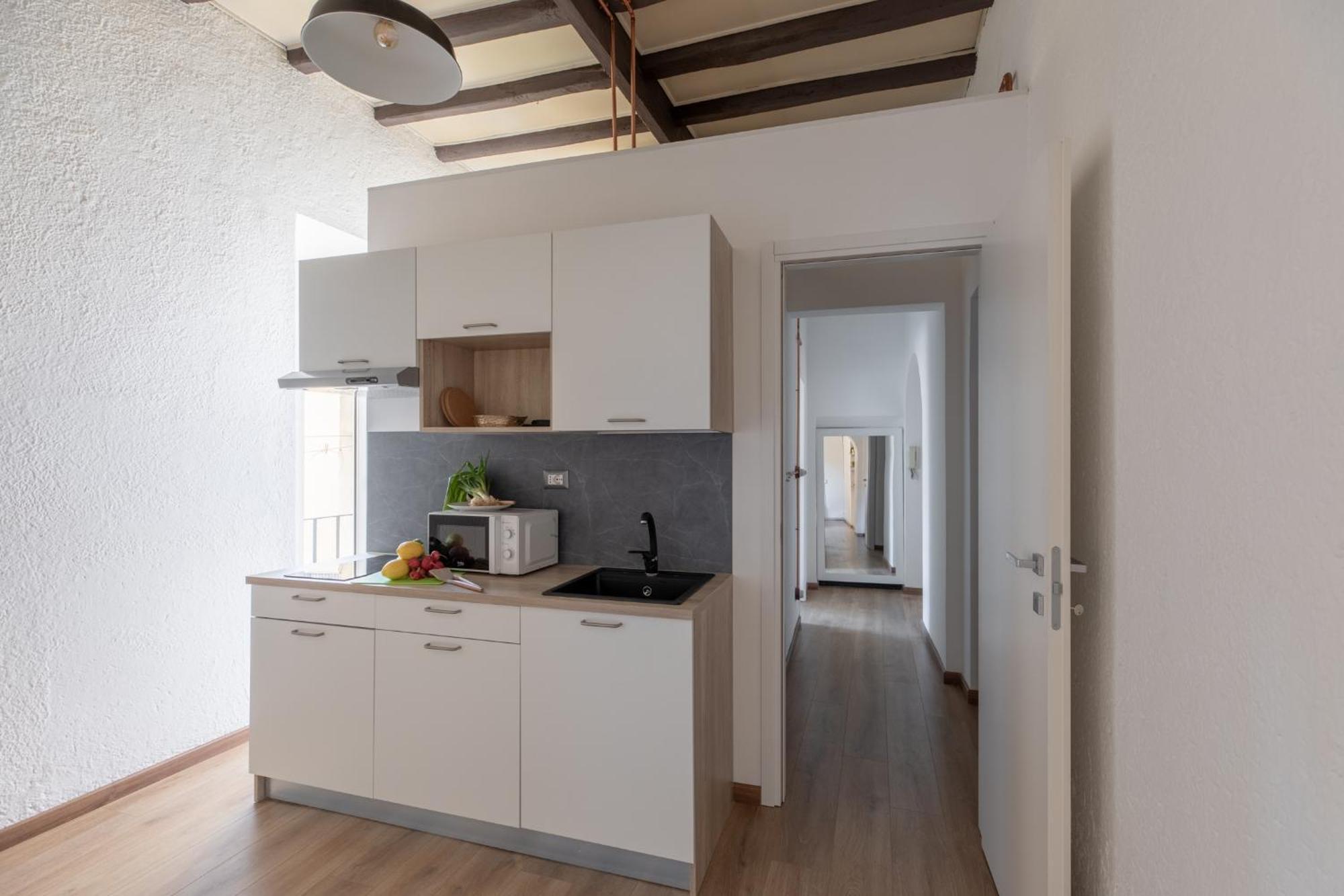 Iflat Bright Brand New 3-Bedroom Apt In Monti Рим Екстериор снимка