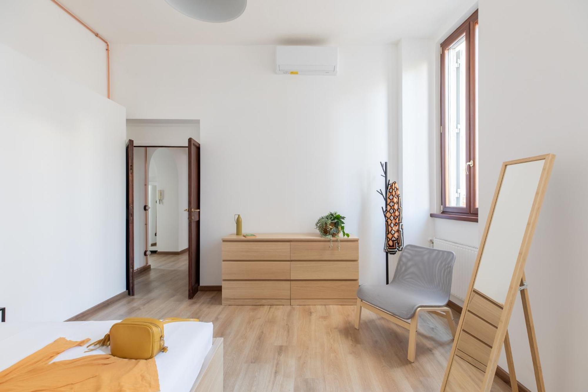 Iflat Bright Brand New 3-Bedroom Apt In Monti Рим Екстериор снимка